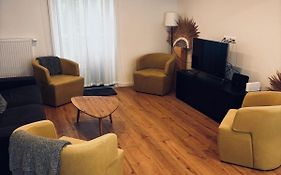 Neu saniertes Haus in Hermaringen für 9 Personen! Nähe Legoland!